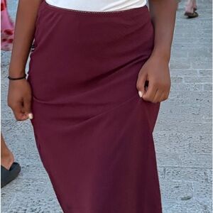 Maroon midi skirt